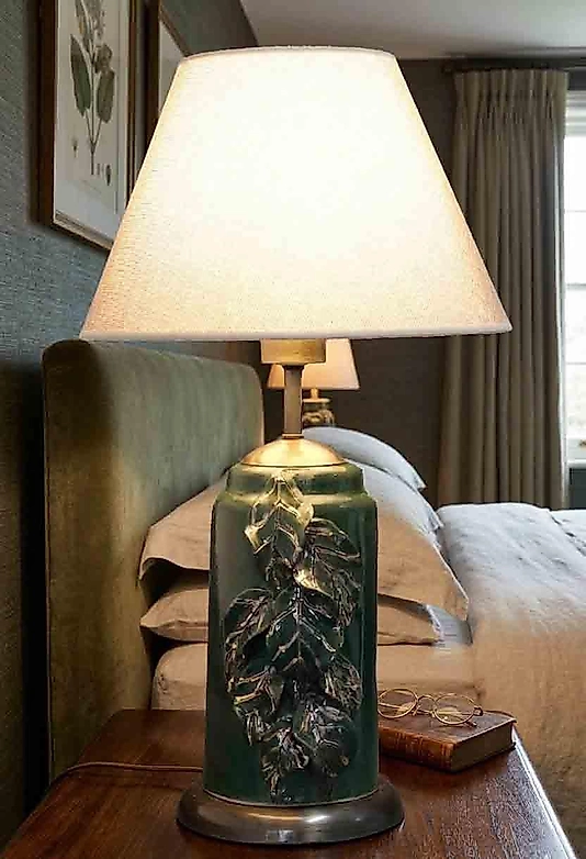 Dekoratif Silindirik Yaprak Motifli Abajur  ABJ0097